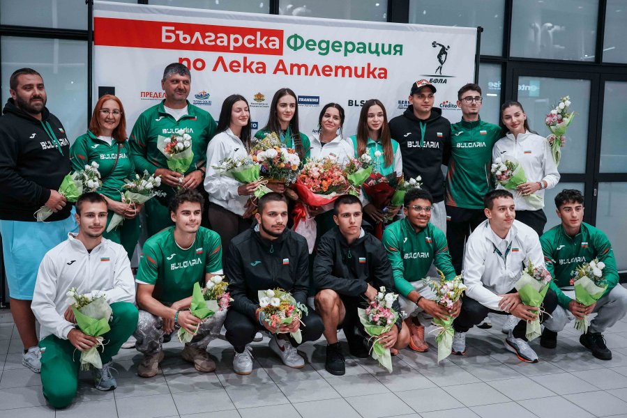 Посрещане на световната шампионка Виктория Ангелова1