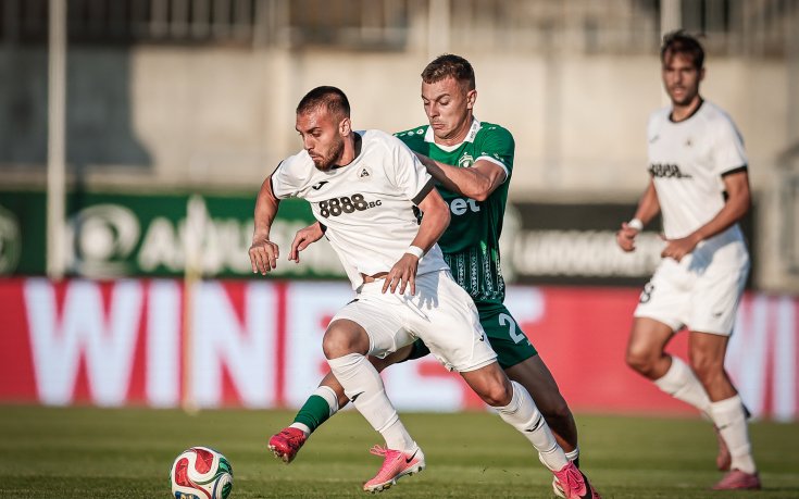 НА ЖИВО: Лудогорец - Славия 0:1, червен картон за Руан Круз