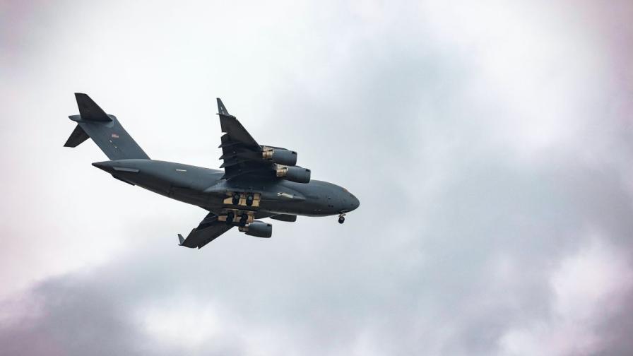 Самолет C-17