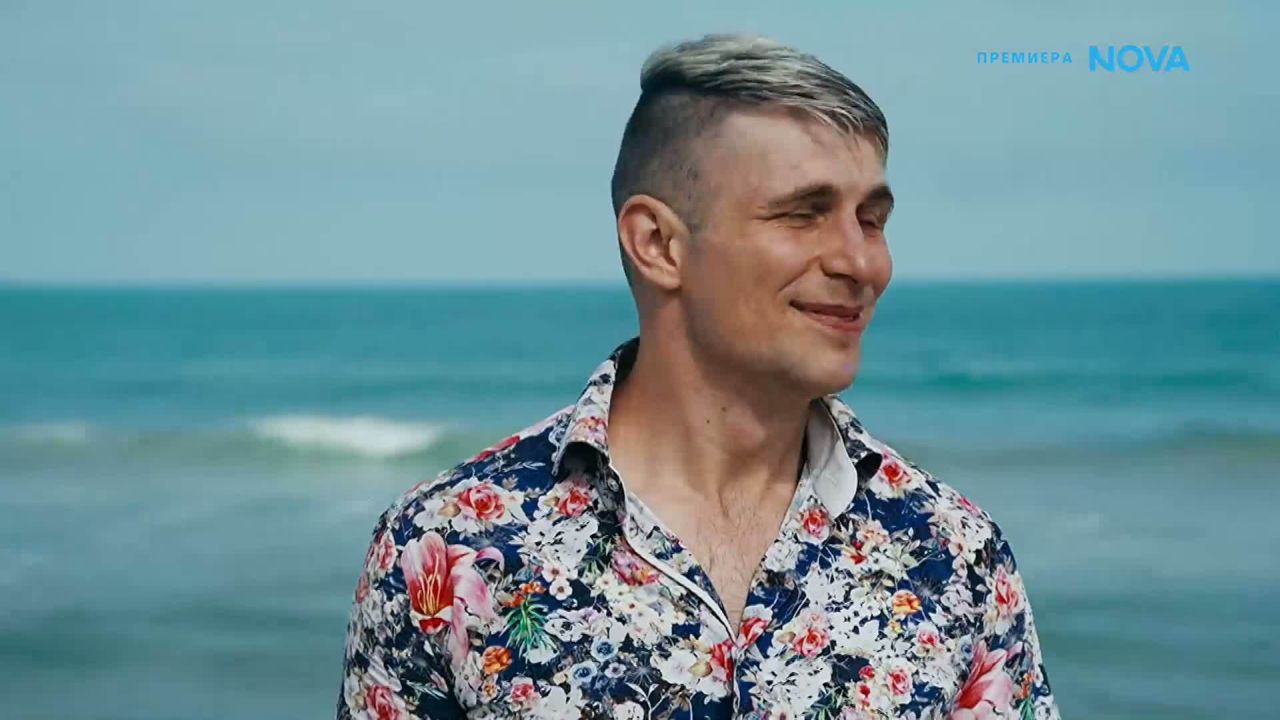 <p>Варненецът Боян Кърлиев от племето &bdquo;Урагани&ldquo; скача за Богоявленския кръст, за да влезе в шоуто. С титлата Iron Dancer, приятелка шампионка по щанги и хладнокръвна стратегия, той е твърдо решен да организира женския съюз и да спечели Арената.</p>