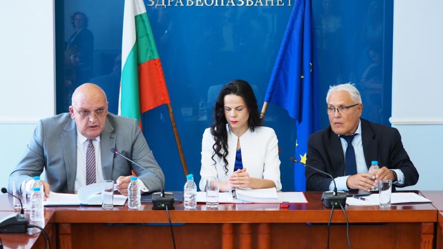 НЗОК и БЛС подписаха Национлания рамков договор