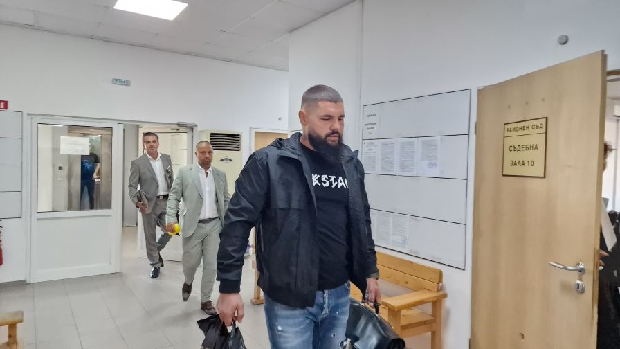 Делото „Дебора“: Разпитват вещи лица в Районния съд в Пловдив