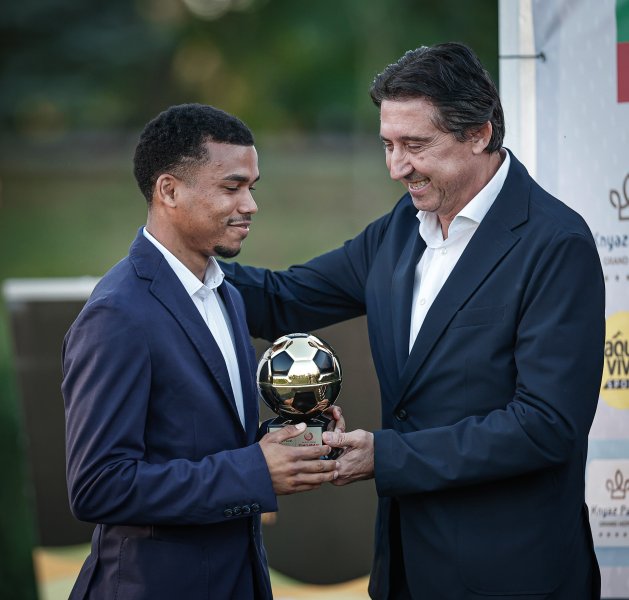 Футболист на футболистите1