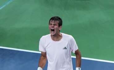 20-годишен испанец спря Медведев и ще играе финал в Шанхай