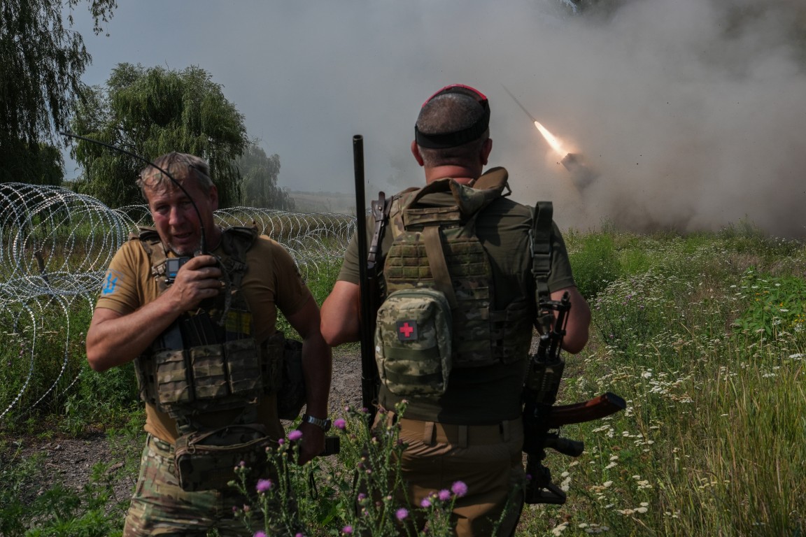 Украйна: Добропиля не е паднал