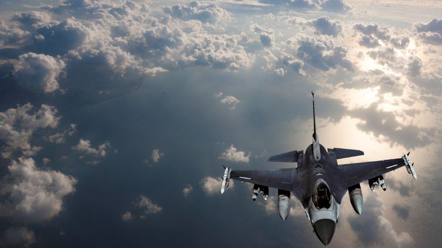 <p>Американски самолет &bdquo;ловец на подводници&ldquo; патрулира над Черно море край България</p>