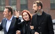 Присила Пресли се появи със сина си, когото спаси от смъртоносна зависимост