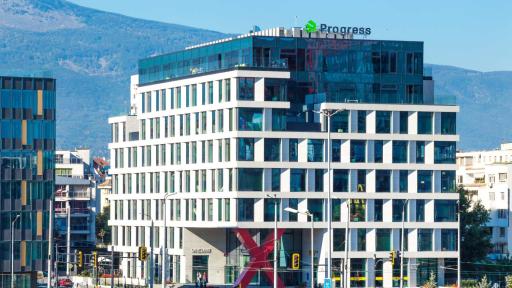 Schneider Electric помага на Progress Software да централизира управлението на ИТ инфраструктура от няколко локации