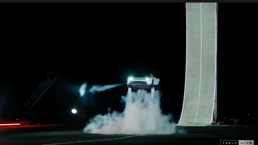 Tesla показа „летяща“ кола, но кога наистина ще имаме такава в гаража си