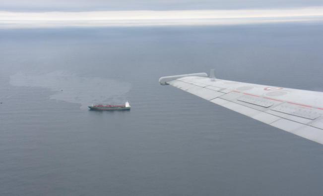 Франция публикува снимки на дрон, ударил CONTSHIP JET