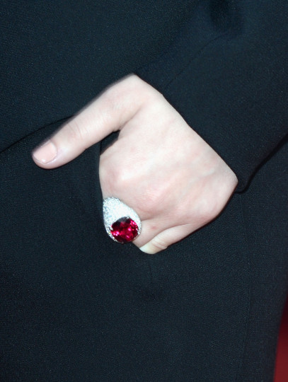 Бижута от червения килим в Кан - снимка 10