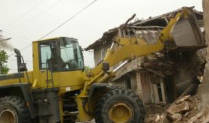 Събарят незаконна вила на благоевградски бизнесмен