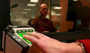 280 хил. официално фалшиви паспорта в Сърбия