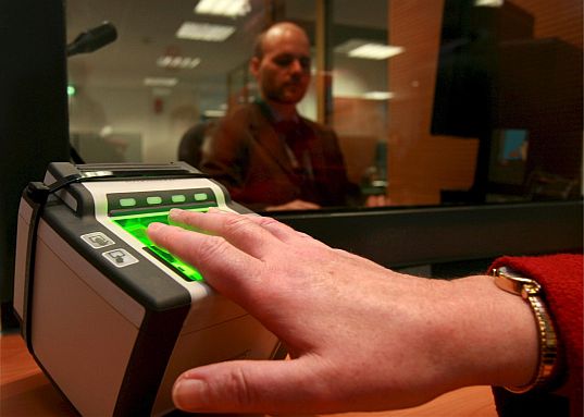 280 хил. официално фалшиви паспорта в Сърбия