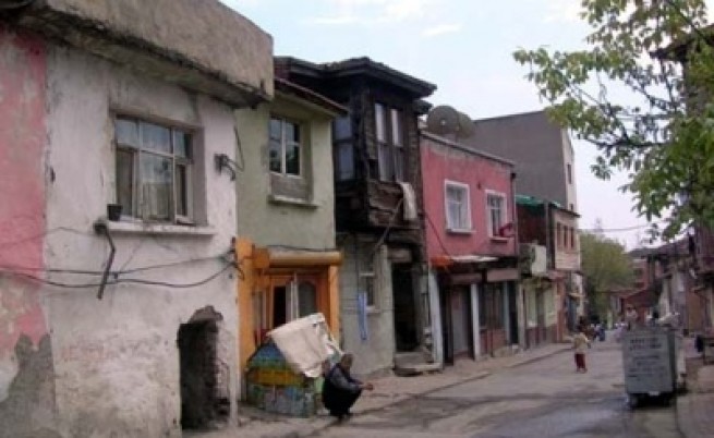 Ликвидират циганска махала в Истанбул