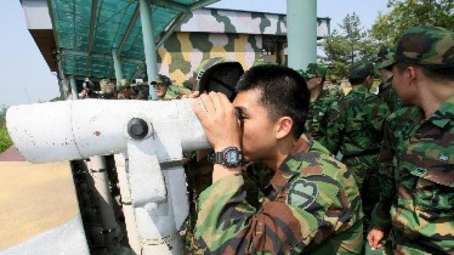 КНДР заплаши, че ще напада южнокорейски и американски кораби
