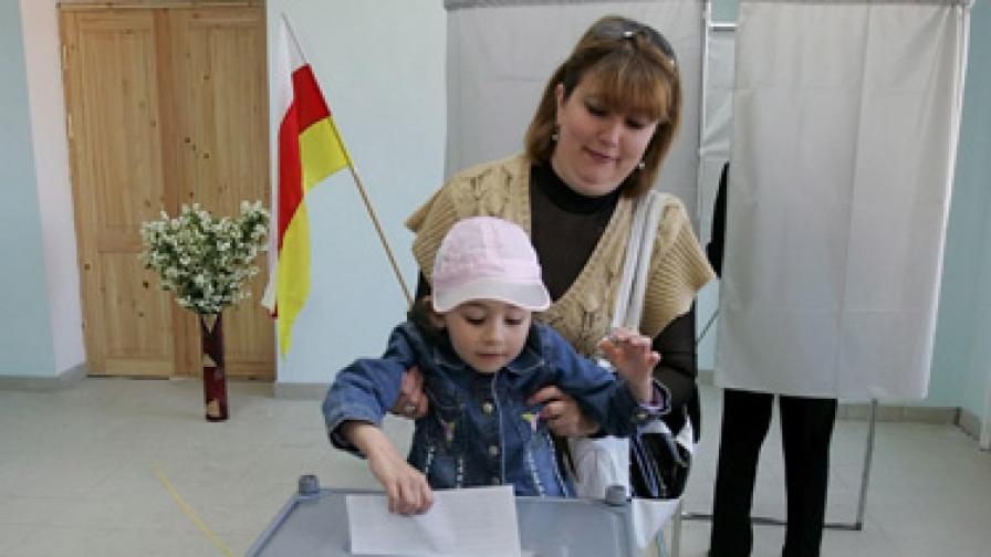 И НАТО не призна изборите в Южна Осетия