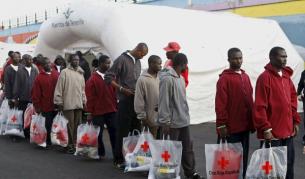 Нелегални имигранти от Екваториална Африка често успяват да се доберат до бреговете на Испания