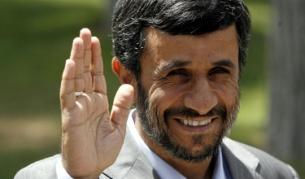 В края на май иранският президент Махмуд Ахмадинеджад заяви, че за страната му ядрената тема е приключена