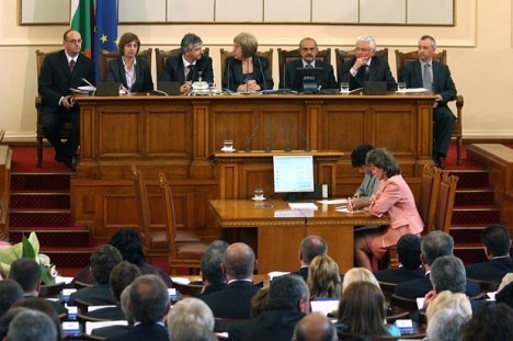 В Народното събрание: Вече ще се знае кой кога гласува