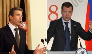 Генералният секретар на НАТО Андерс фог Расмусен и руският държавен глава Дмитрий Медведев