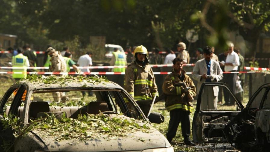 Седем жертви при мощна експлозия в Кабул