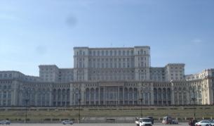 Парламентът в Букурещ