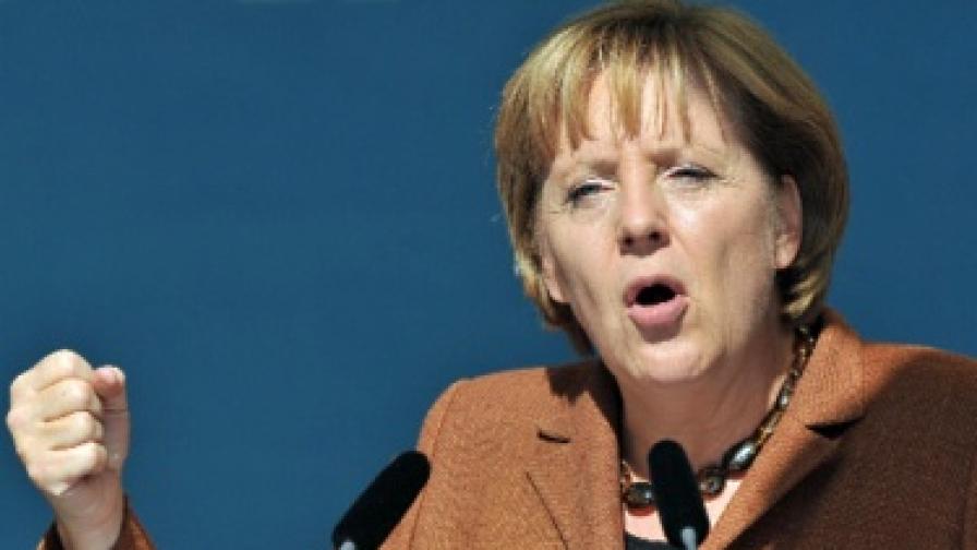 Ангела Меркел говори на предизборен митинг