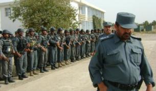 Афганистанските полицаи просто искат да си лежат