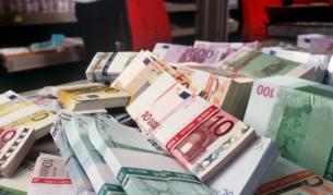 Еврото мина прага от 1,50 долара