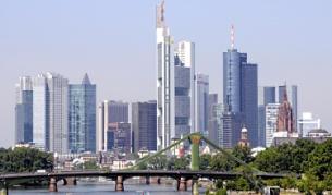 Бизнес кварталът във Франкфурт, който е част от най-голямата европейска икономика Германия