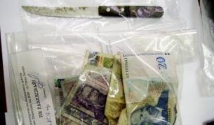 Част от иззетите от обирджиите вещи