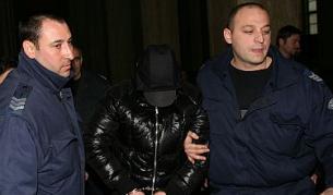 Радослав Иванов по пътя към съдебната зала