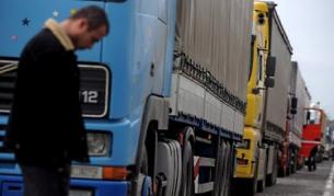 Опашките по границите бяха километрични