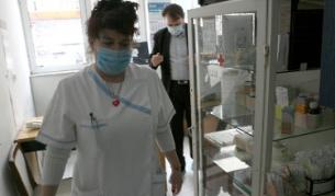 Лекарите в някои градове днес обявиха протест