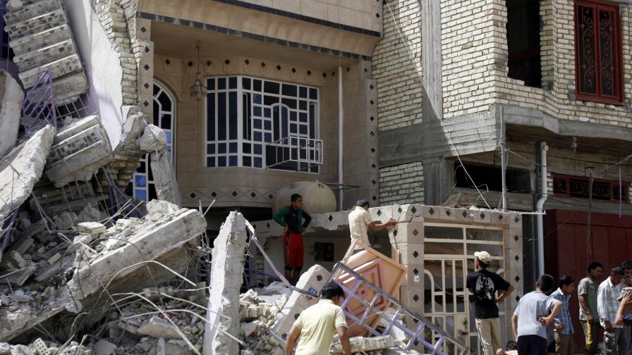 Седем мощни координирани експлозии в Багдад