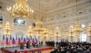 Президентите Обама и Медведев подписаха новия договор в Пражкия замък