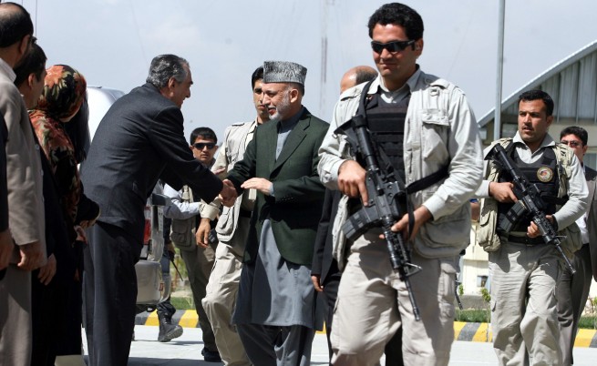 Насилие преди регистрацията за изборите в Афганистан