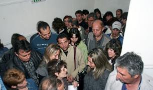 Опашка пред Бюрото по труда във Велико Търново