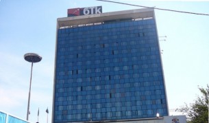 Така изглеждаше хотел "Плиска" преди време.В момента целите красиви фасади - източната и западната - са покрити с огромни рекламни пана, които покриват всички прозорци