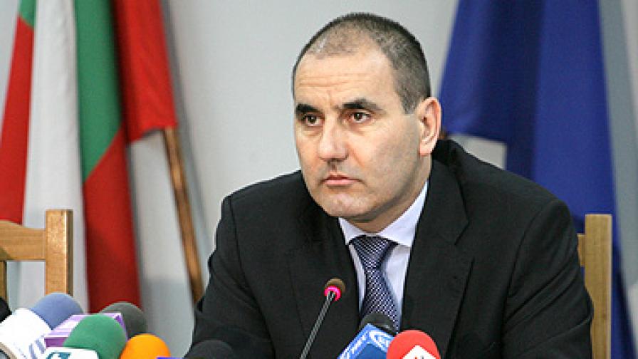 Цветанов: Членовете на ВСС да си подадат оставките