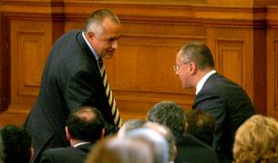 Бойко Борисов и Сергей Станишщев влязоха в остра размяна на реплики в парламента (фотография от 14 май 2010)
