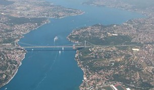 Босфорът и Дарданелите уязвими за екокатасрофа