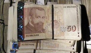 Икономиката се е свила с 3,6% за първото тримесечие