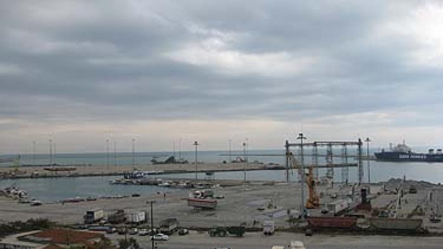 Пристанището на гръцкия град Александруполис