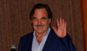 Оливър Стоун