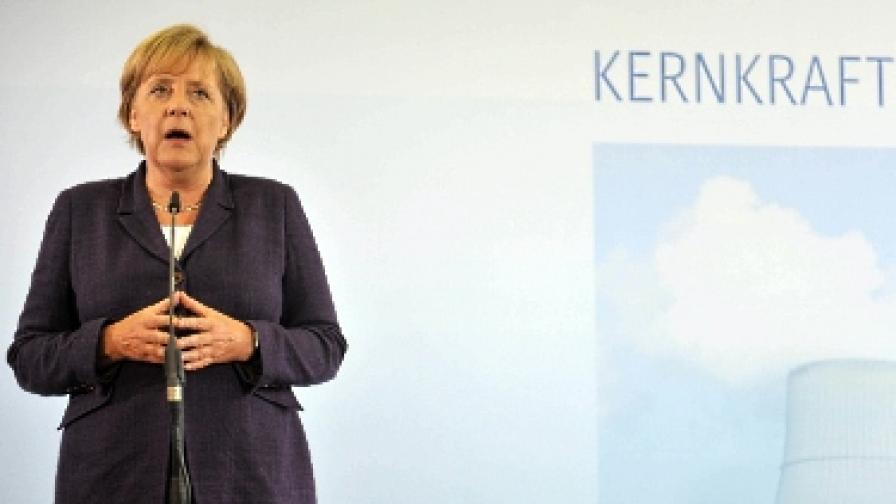 Меркел иска още 10-15 години живот за атомните централи