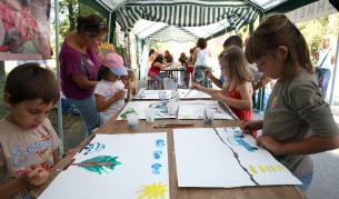 Родители предлагат алтернатива на детските градини