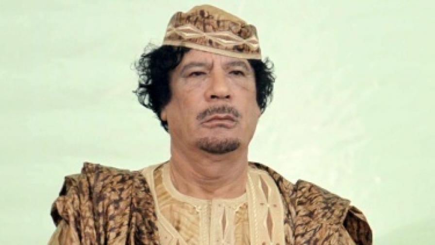 Кадафи празнува 40 г. на власт