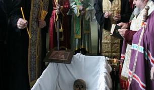 Мощите на българския цар Калоян бяха повторно погребани в търновската църква "Св. Четиридесет мъченици" с държавни почести през 2007 г.